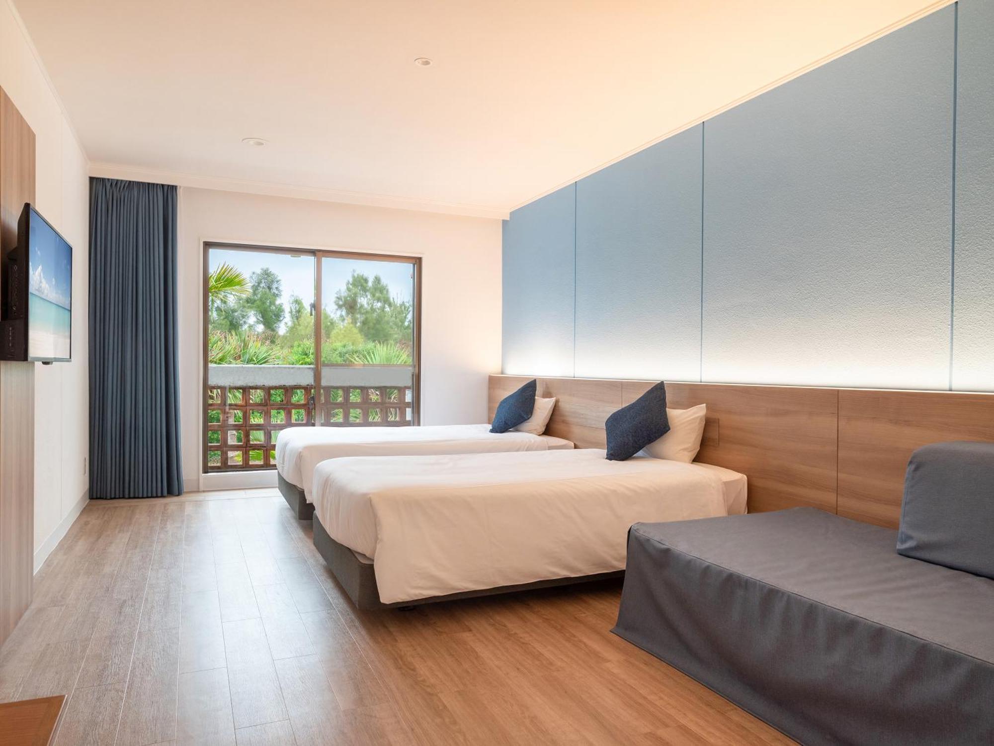 Watermark Hotel Okinawa Kume Island Kumejima Εξωτερικό φωτογραφία